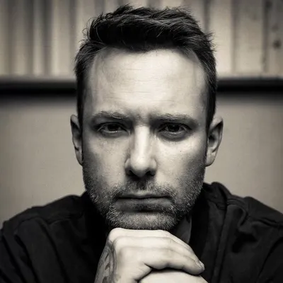 Dallas Smith profile