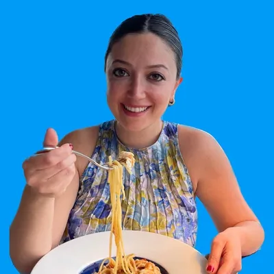 Ozge Candanoglu | Pop-Up Gastronomy Experiences profile