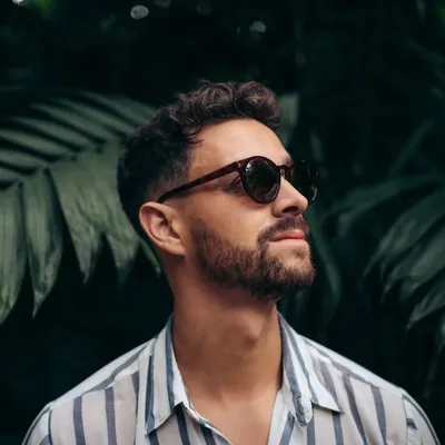 Damien | Travel & Adventure ๐ profile