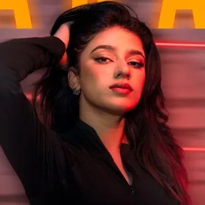 Damia Farooq profile