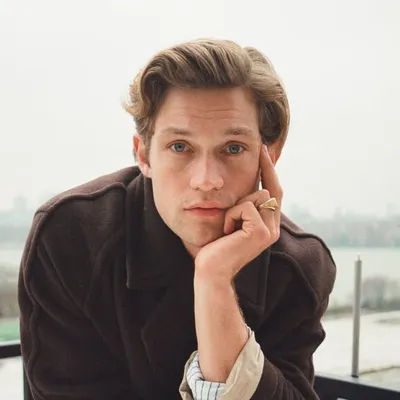 Damian Hardung profile