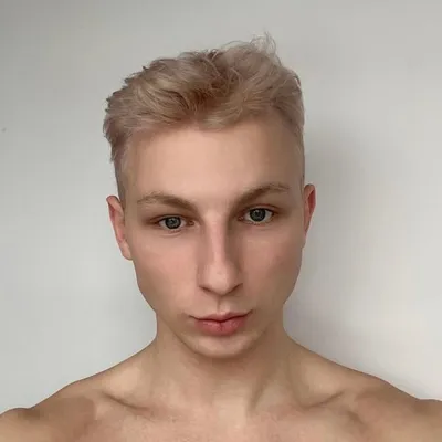 Damian Kicki profile