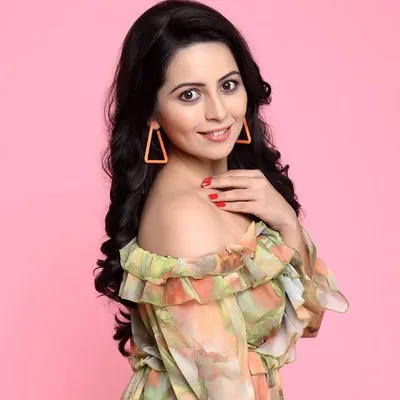 Damini Dave profile