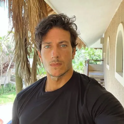 Dan profile