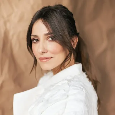 Dana Rogoz profile