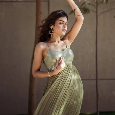 Simran Lulla profile