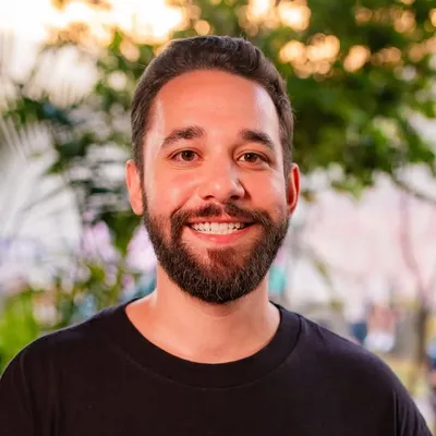 Daniel Bovolento Oliveira profile