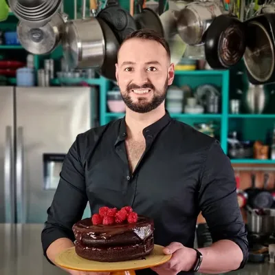 Daniel Diver/ Foodie Hub profile