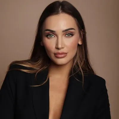Dani K profile