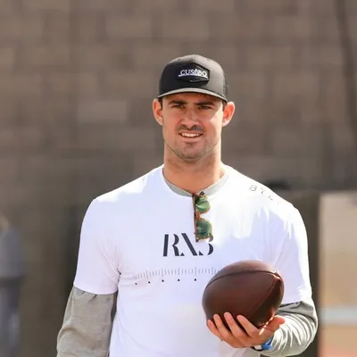 Daniel Jones profile