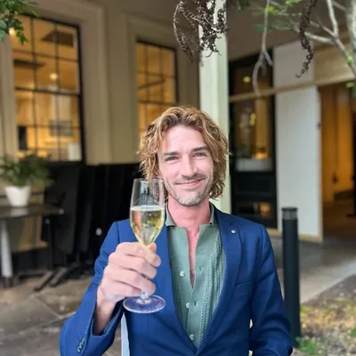 Daniel Sumner profile