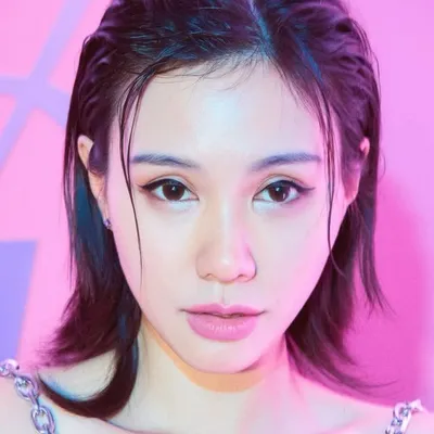 Daniella Sya profile