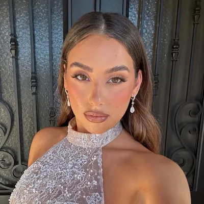 Danielle profile