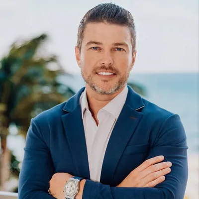 Tzinker Miami Luxury Real Estate & Penthouses profile