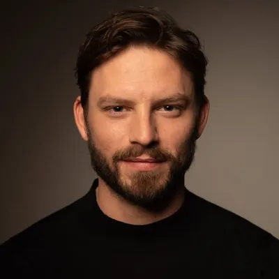 Daniel Schröder profile