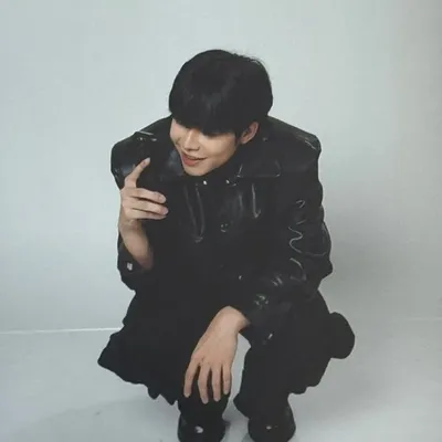DANIEL黄震宇 profile