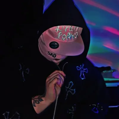 ๐๐๐๐จ๐ฌ profile