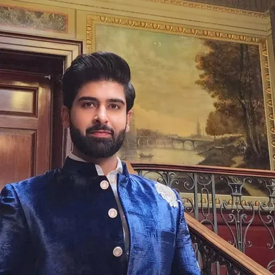 Darasing Khurana profile