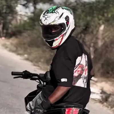 KTM | BIKER ๐ profile