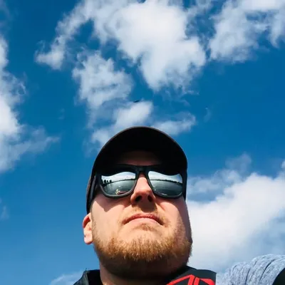 Darren Ⓥ profile