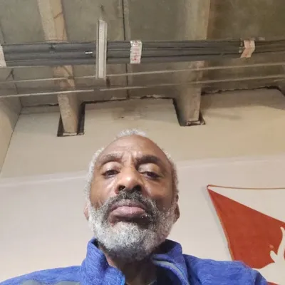 Darryl Burton profile
