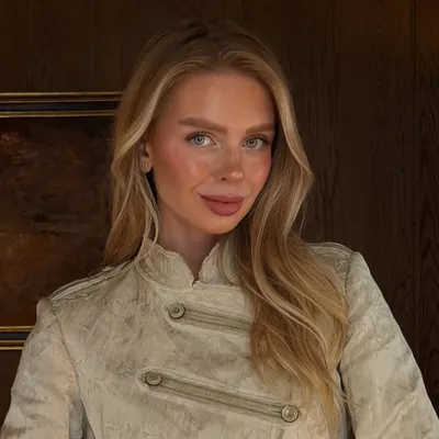 DARIA KOCHUKOVA I Stylist in Paris profile