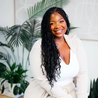 Davia Woulard profile