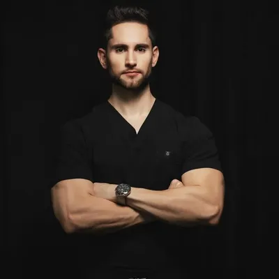 MAESTRÍA EN NUTRICIÓN CLÍNICA Y BARIÁTRICA profile