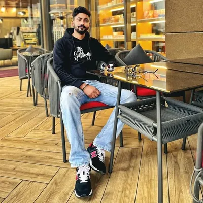 Davinder Shelly profile