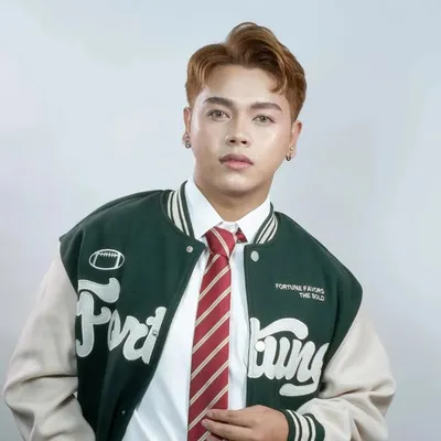 Davonne Justin Elviña Diaz profile