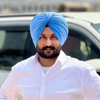 DAYAKARAN SINGH DHALIWAL