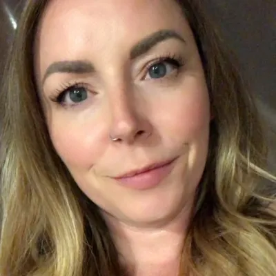 Jennifer profile