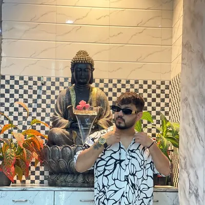 Deepak profile
