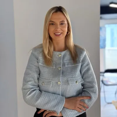 Andrea Jankovic | Speaking Courses🇬🇧🇩🇪 profile