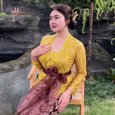 Dea Arsanti Dwipayani✨ profile