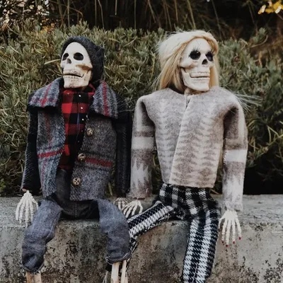Dead Millennials profile