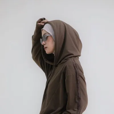 Deana Hanifa profile