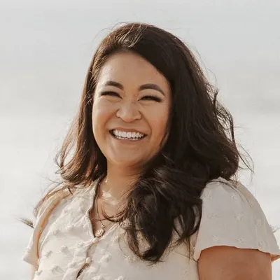 Dea Nguyen profile