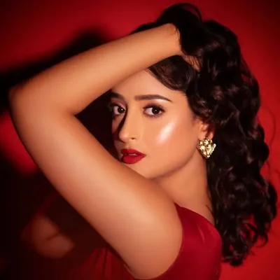 Debadrita Basu Official ⭐ profile