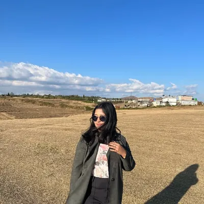 Manu🌸 profile