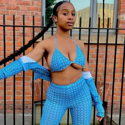 Deborah Monét🇨🇮🇫🇷 profile