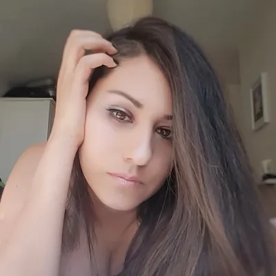 DEBY NINI profile