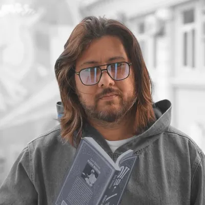 Deepak Sharma - Director, DOP, Editor profile