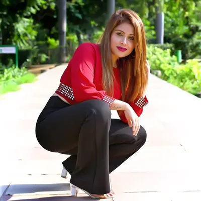 Deepika Grover profile
