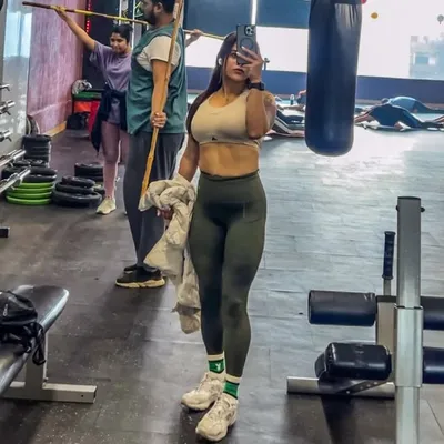 Deepika Malhotra | Fitness & Fashion profile