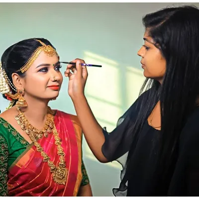 VELLORE MAKEUP ARTIST profile