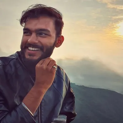 Deepu Zach profile