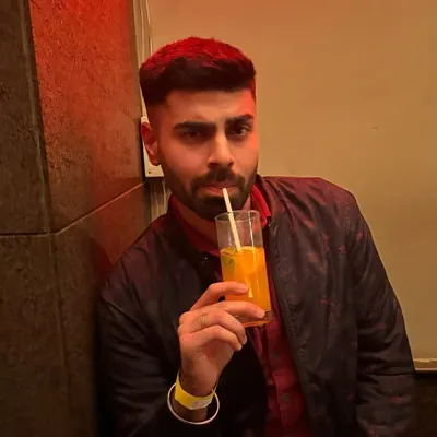 Deepesh Varandani profile
