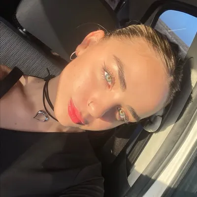 delfi lebed🦋 profile