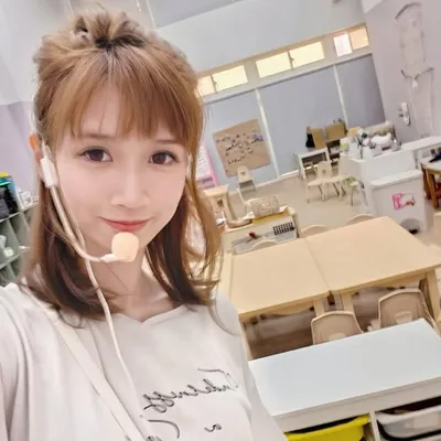 Delia 廸莉雅 / 小妤老師 𝓣𝓲𝔂𝓾 ·͜· ⋆ profile